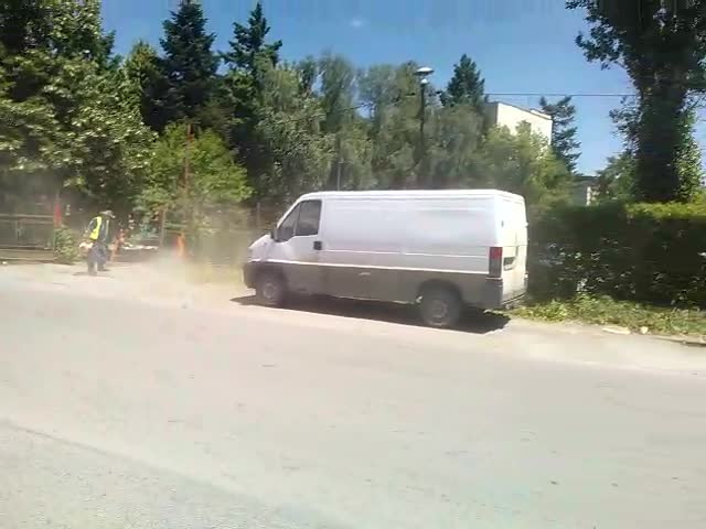 Ефективно почистване с моторна метла