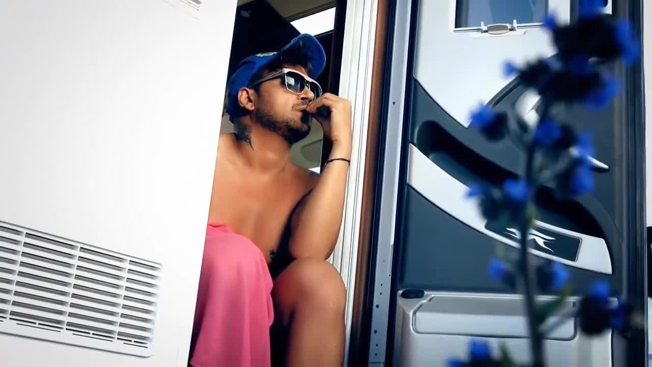 Азис - Хайде на морето 2013 ( Official Video )
