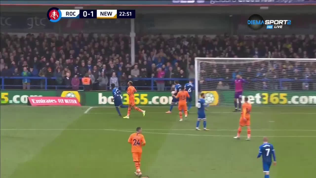 Рочдейл - Нюкасъл 0:1 /първо полувреме/