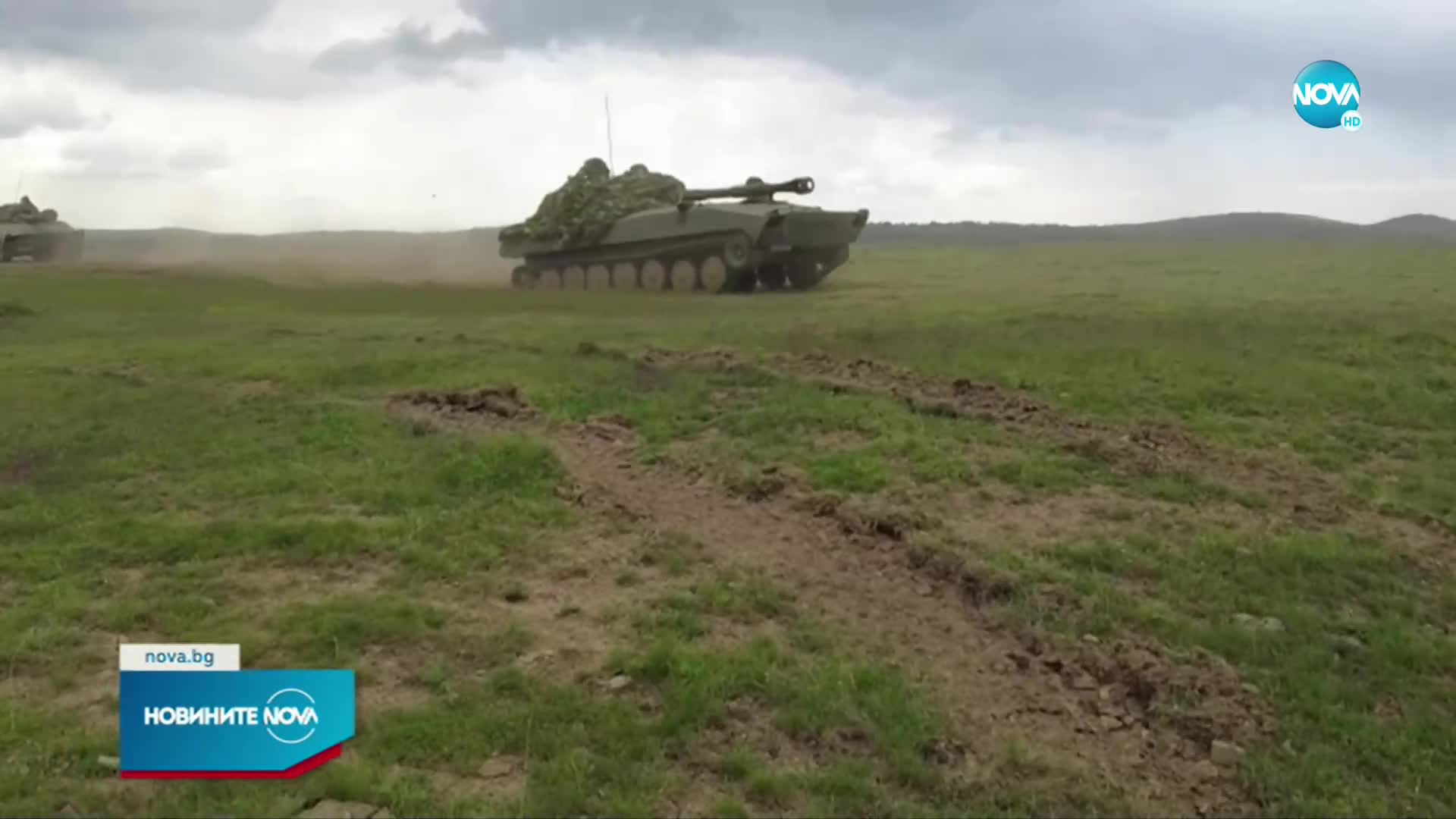 Министър Заков разговаря с военните ни в чужбина