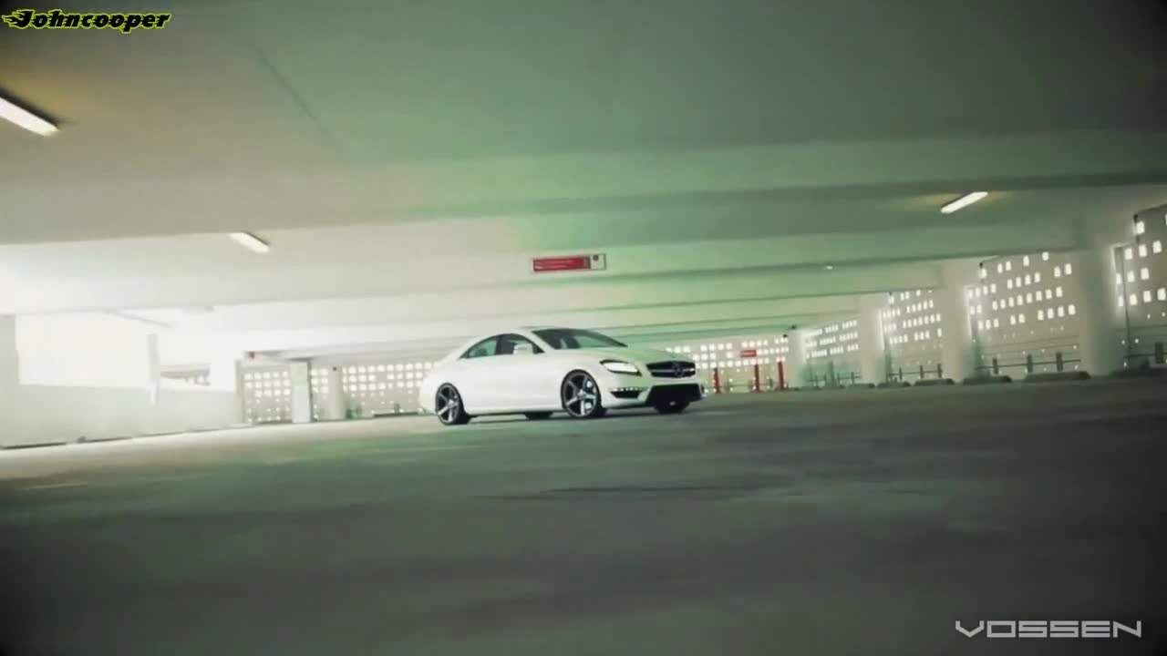 Красота,стил и изящество - Mercedes Cls63 Amg с джати Vossen
