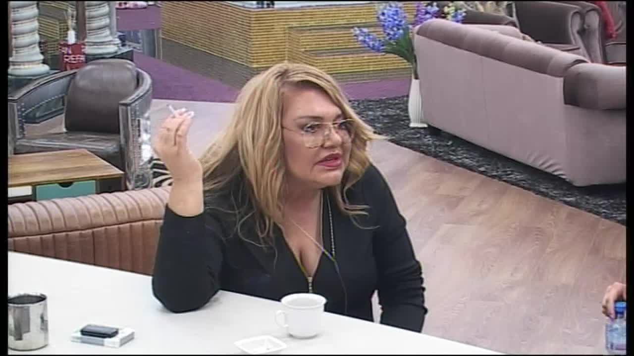 Защо светената вода е светена?