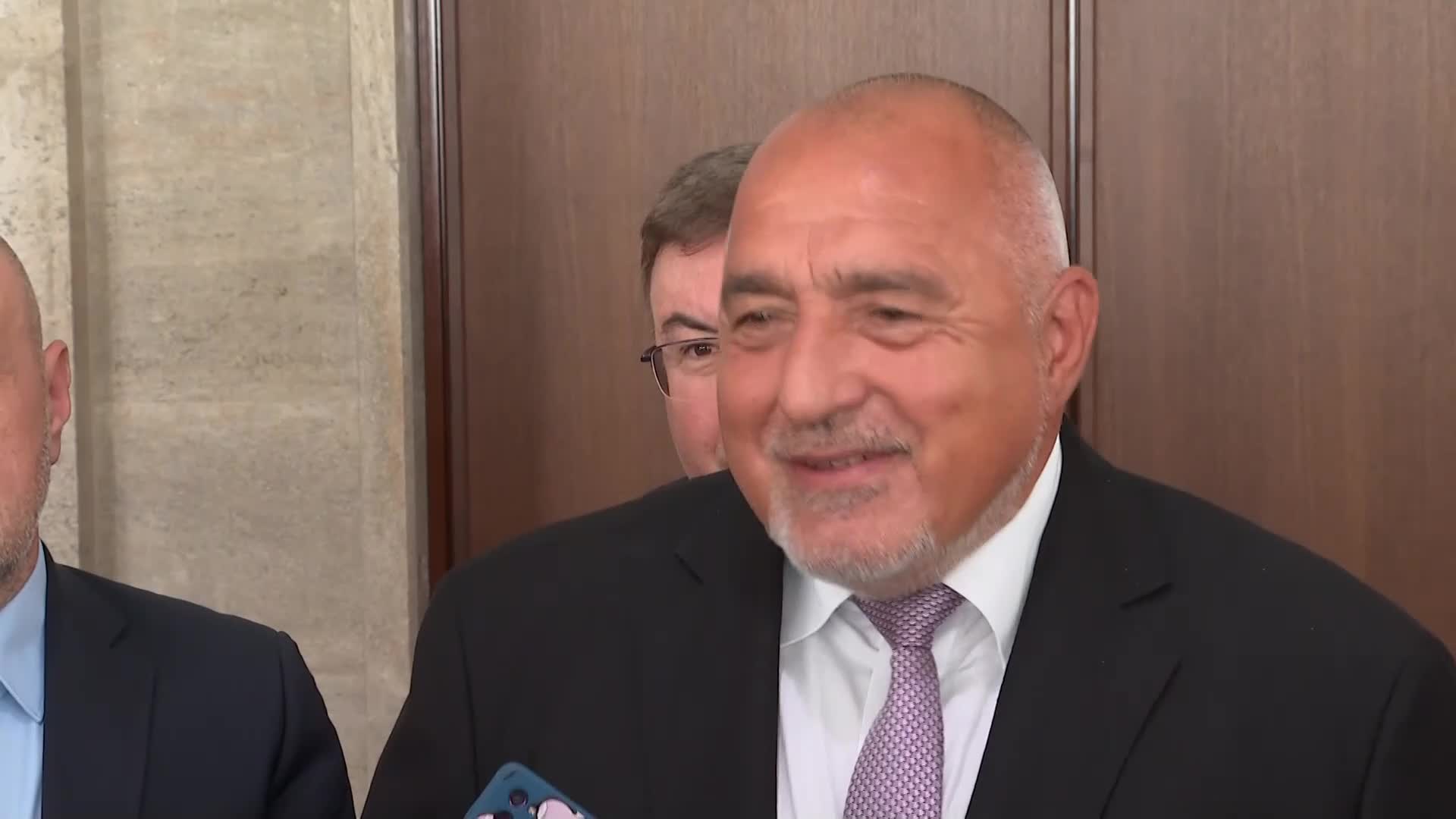 Борисов: Темата днес не е оставката на Петков, а възнаградените усилия на Дончев за Плана за възстан