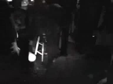 Дали Си Легна Сам Този Път Рожденника ...