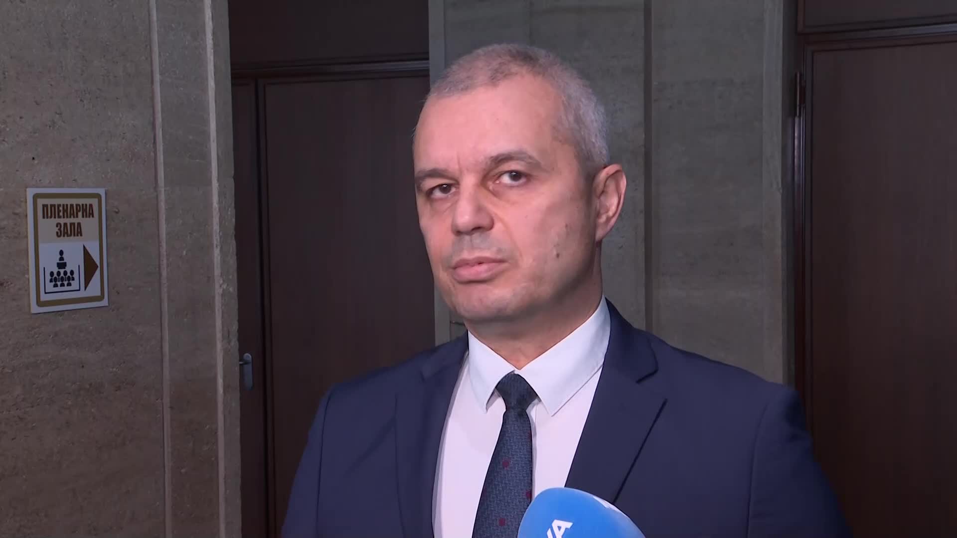 Костадинов: Гюров не е по-малкото зло, но България има нужда от промяна