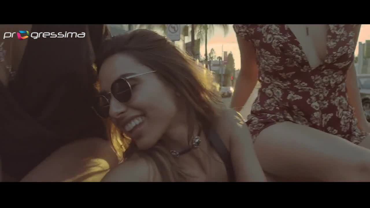 Duke Dumont - Ocean Drive » Dj Paris A Simple Vocal Edit » Video edit by progressima »   Превод