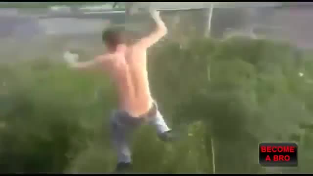 Смешни пияни ненормални руснаци (only in Russia) 2013