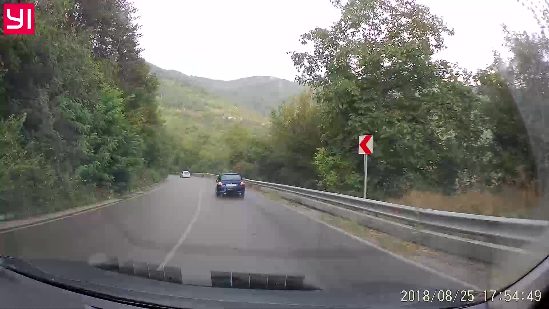 Кадри от пътя след катастрофата до Своге