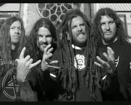 Six Feet Under - Smoke On The Water (Deep Purple Cover)