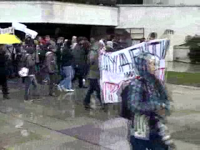 Студентите искат преразглеждане на бюджета