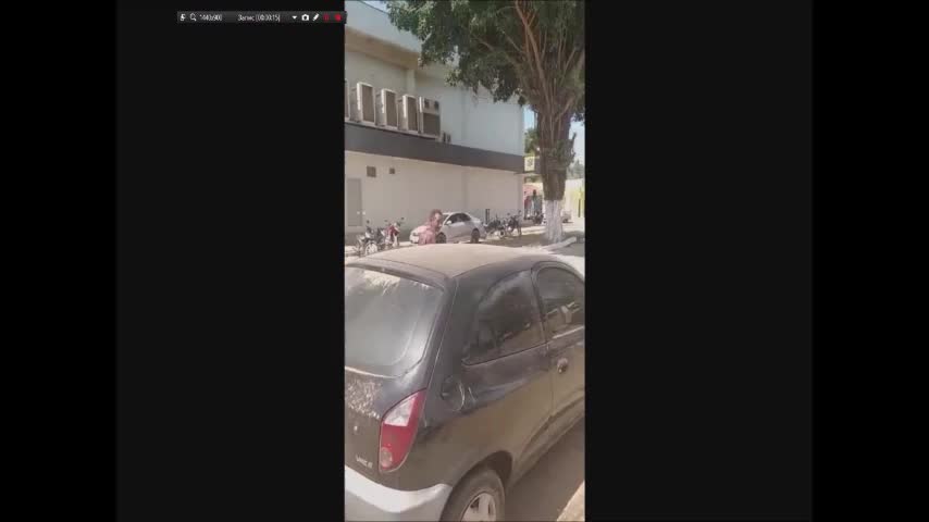 Когато си секс манияк а колата е по красива от всякога