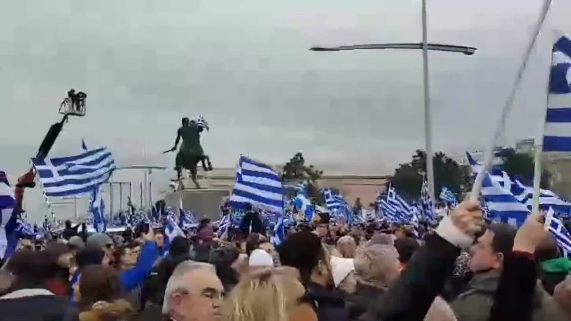 Протести в Солун за спора с името на Македония