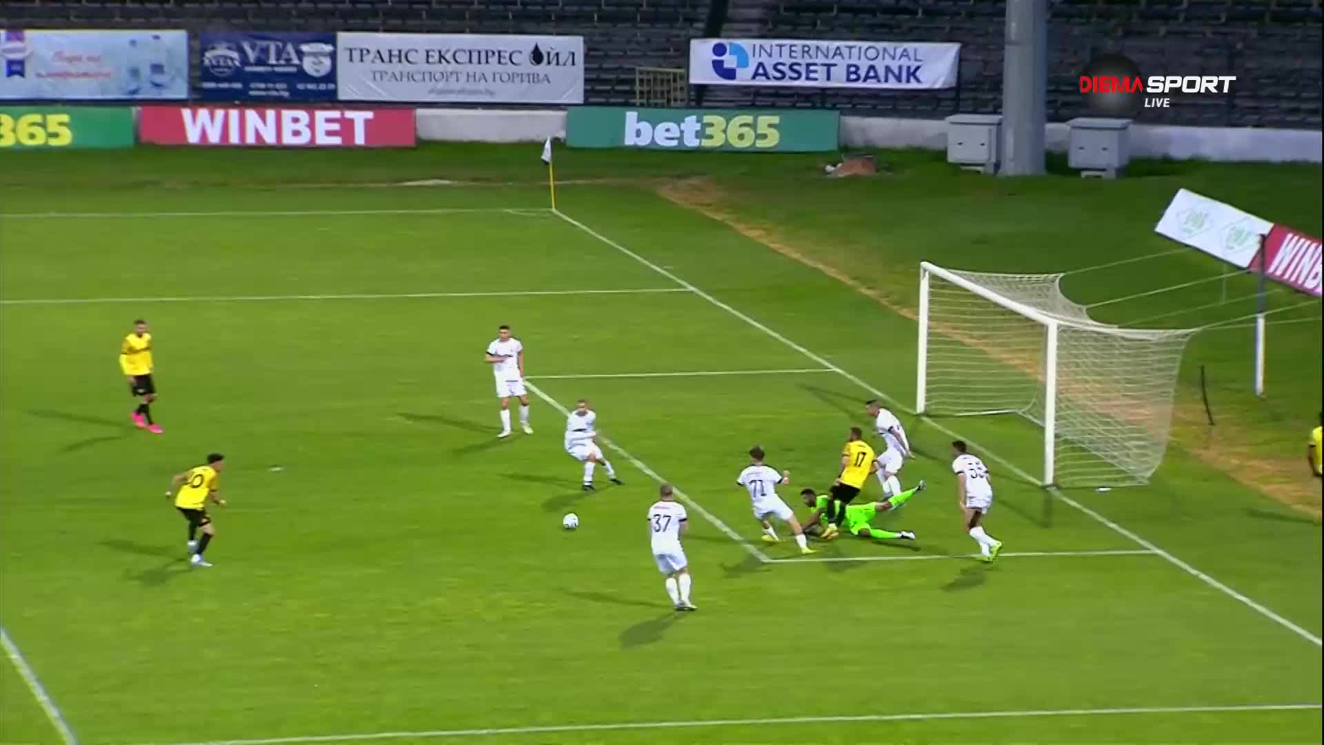 Славия - Ботев Пловдив 0:0 /първо полувреме/