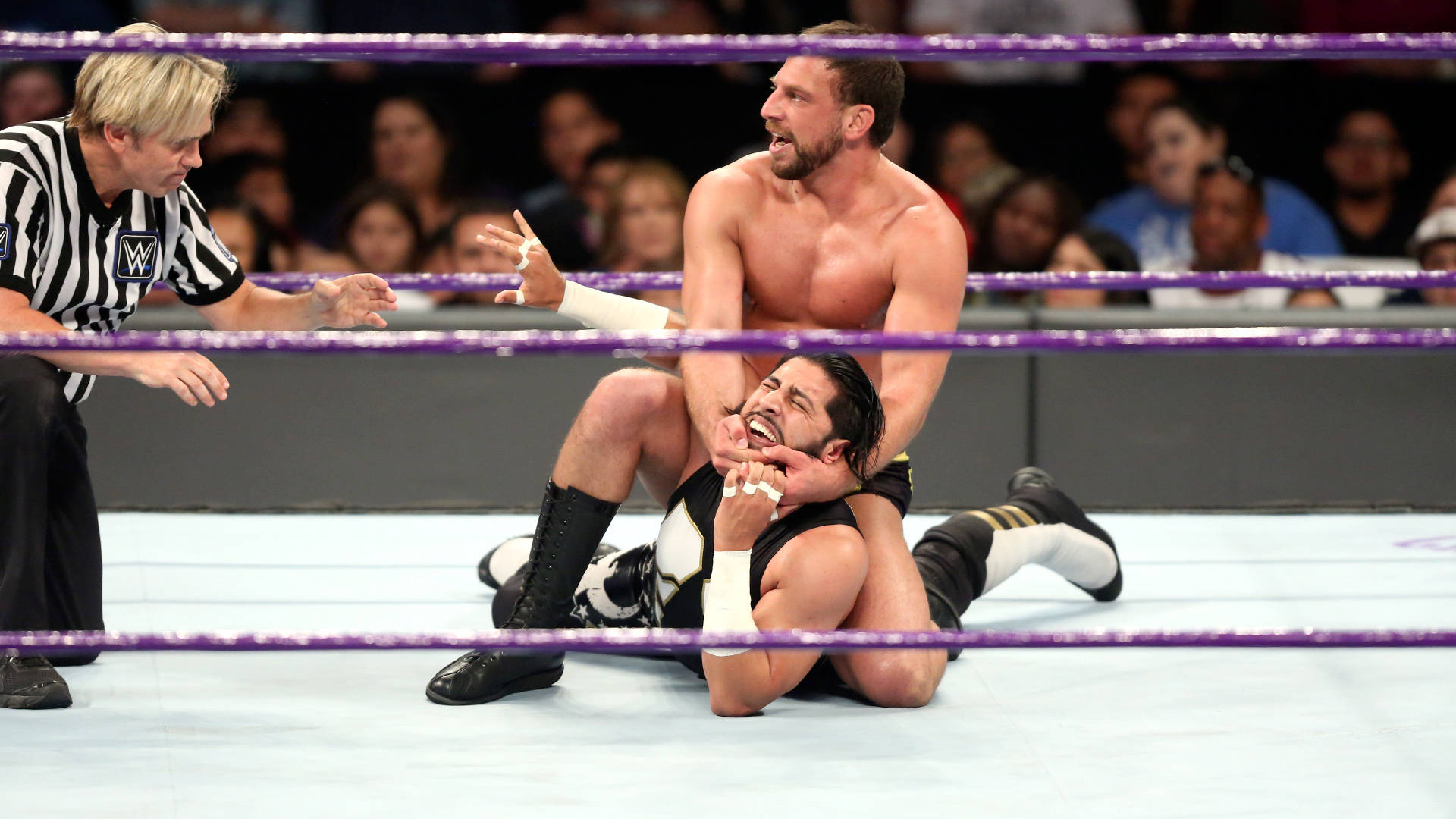 Мустафа Али срещу Дрю Гулак: WWE 205 Live, May 2, 2017
