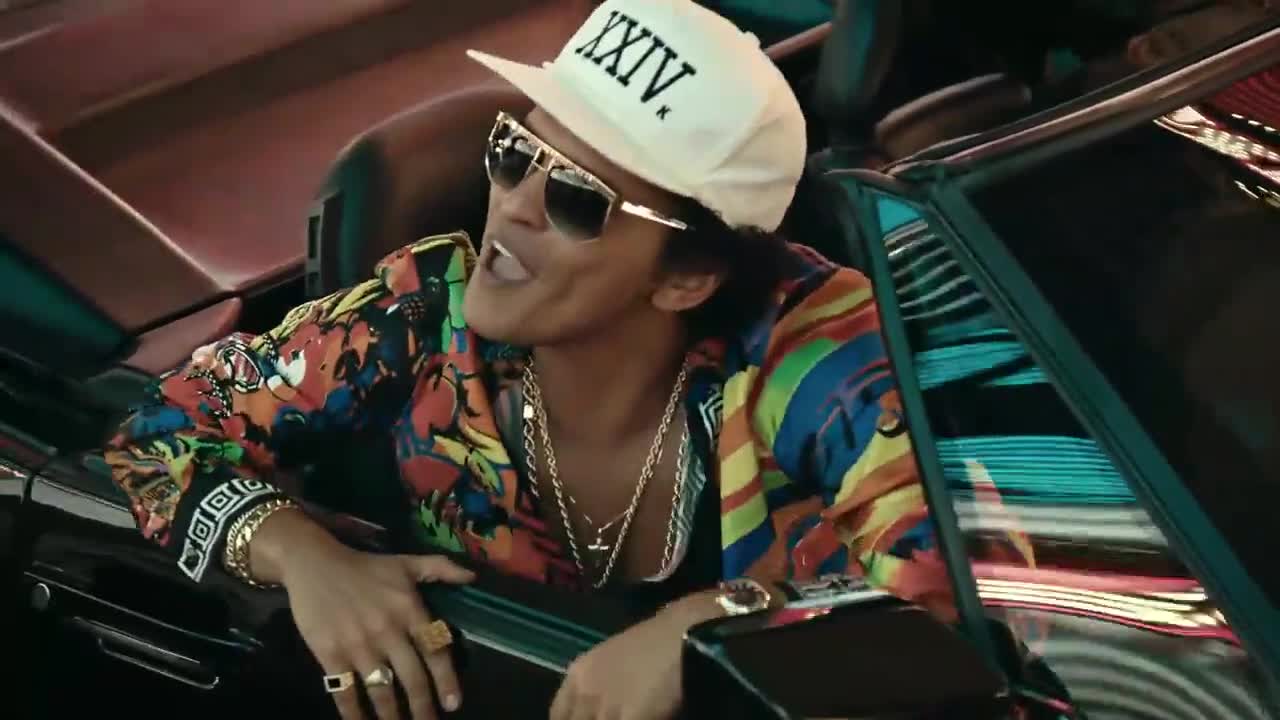 Bruno mars перевод. Бруно Марс 24k Magic. Бруно Марс 24 к маджик. Джэм Бруно Марс. Бруно Марс обложка.