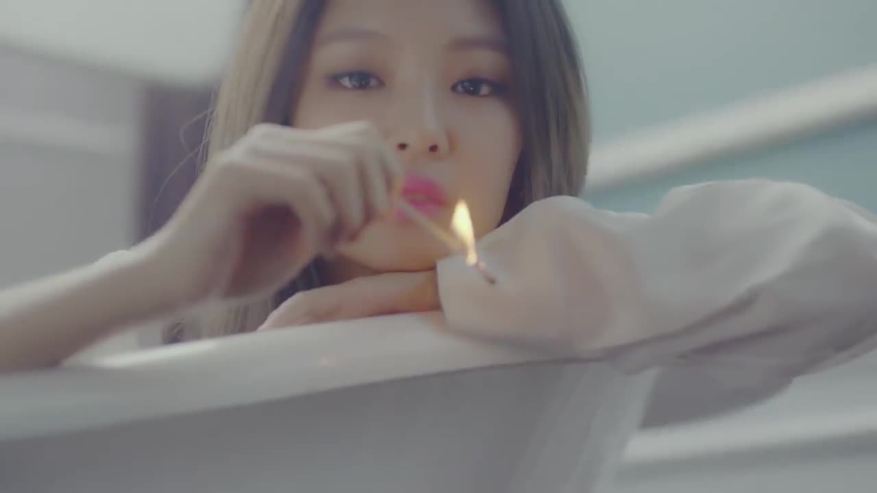 {бг Превод} Blackpink - Playing With Fire