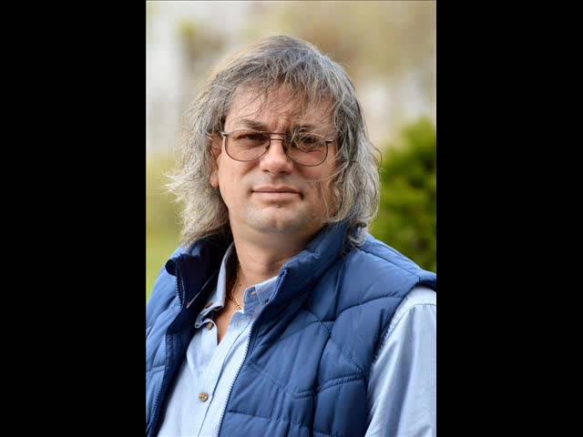 Един Филм за Народния Любимец Валентин Драгомански Презраменен Бас-изпълнява Белоградчишка Духова!!!