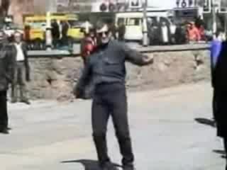 Супер Смешно Танцуващ Рускан