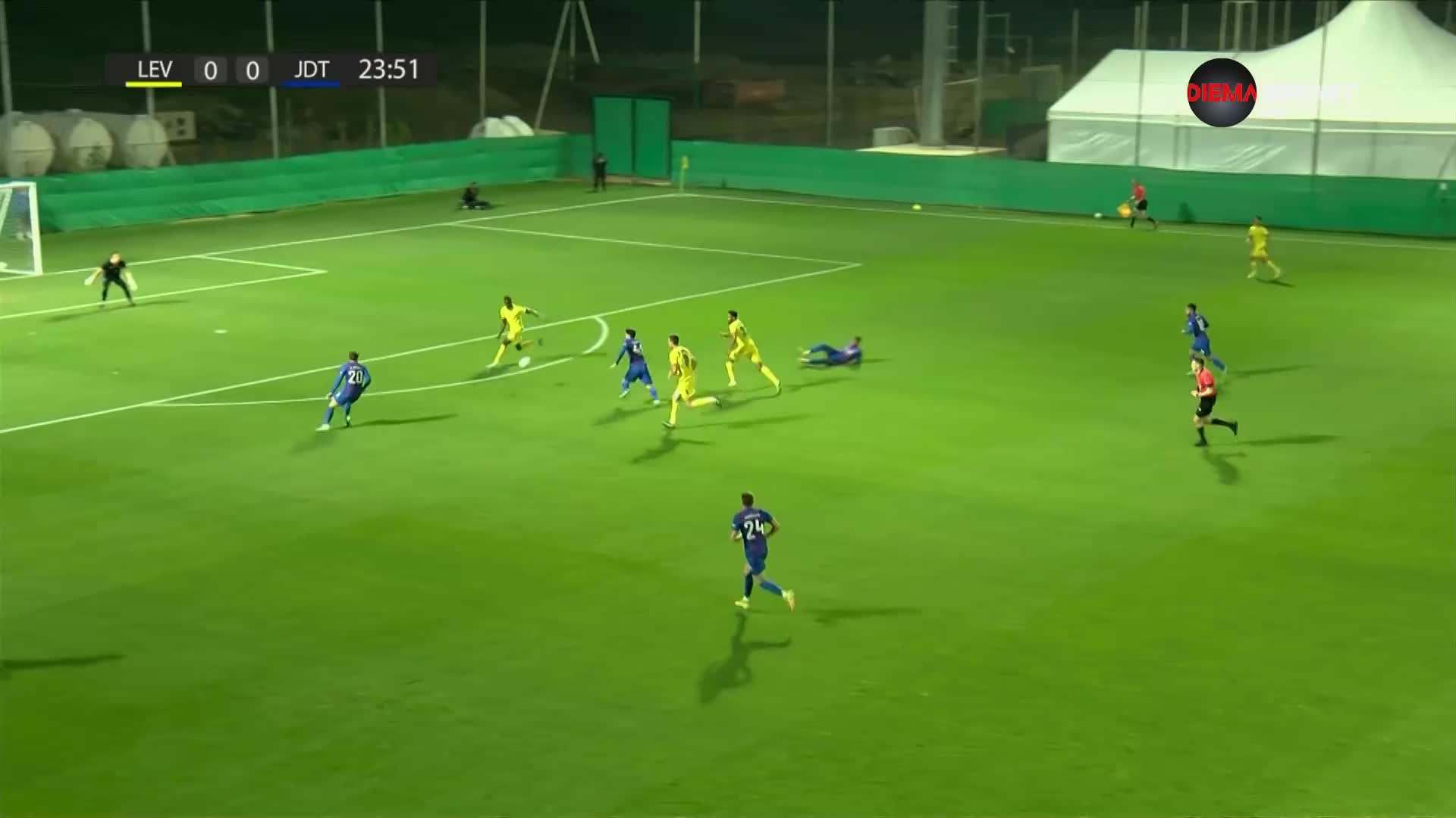 Левски – Джохор 0:1 /първо полувреме/
