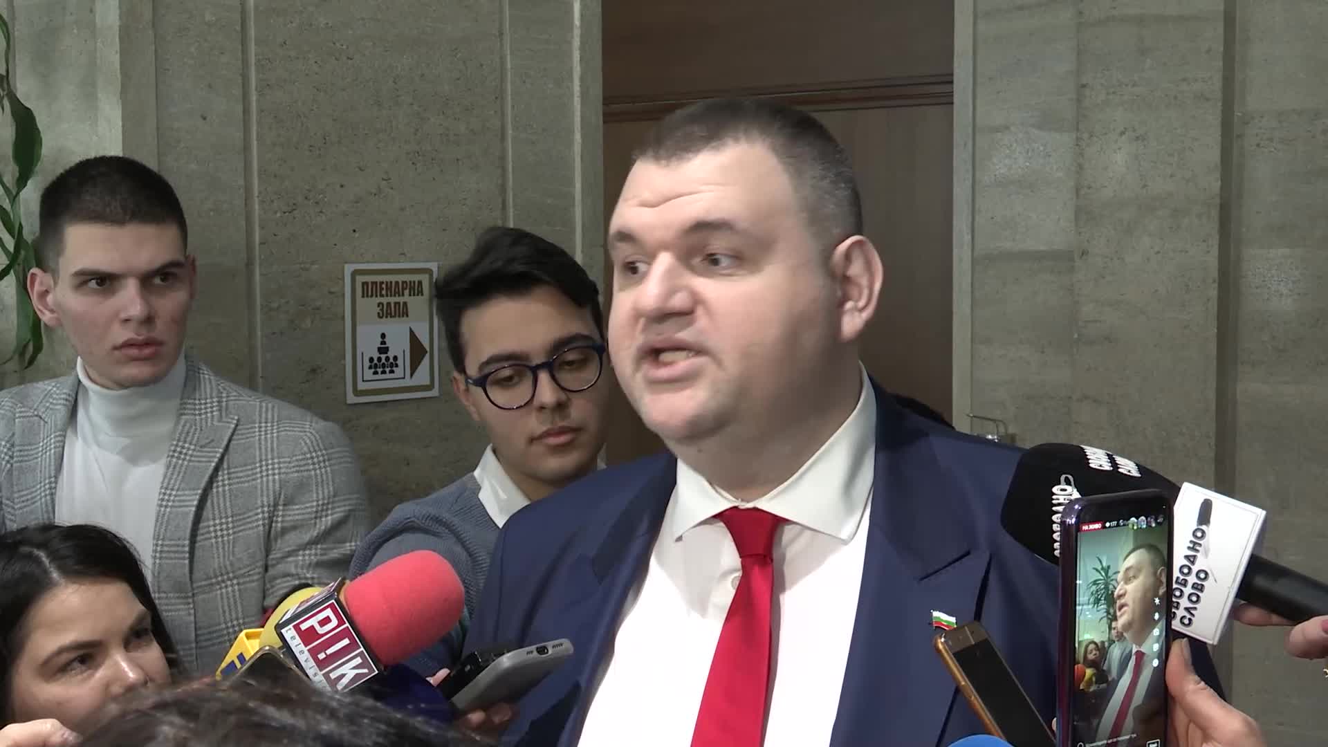 Пеевски: Днес е краят на прехода, съвсем скоро ще дойда да управлявам