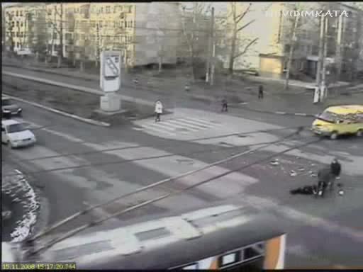 Изроди на Пътя - Дори Не Спря За Да Види Жив Ли Е!