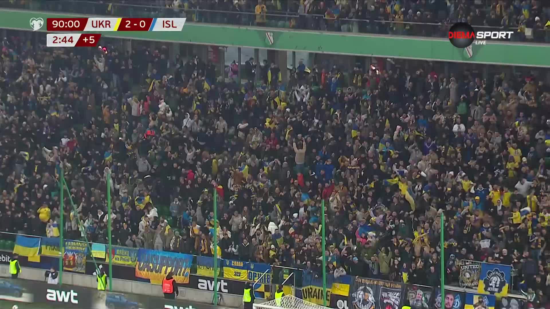 Украйна - Исландия 2:0 /репортаж/