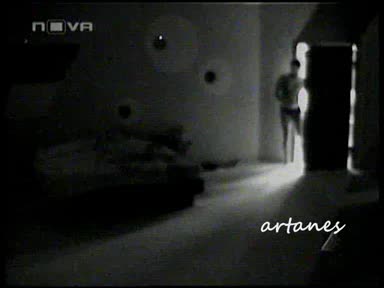 Bigbrother  4- Още С Влизнето Денислав в Леглото С Иванина(14.11.2008)