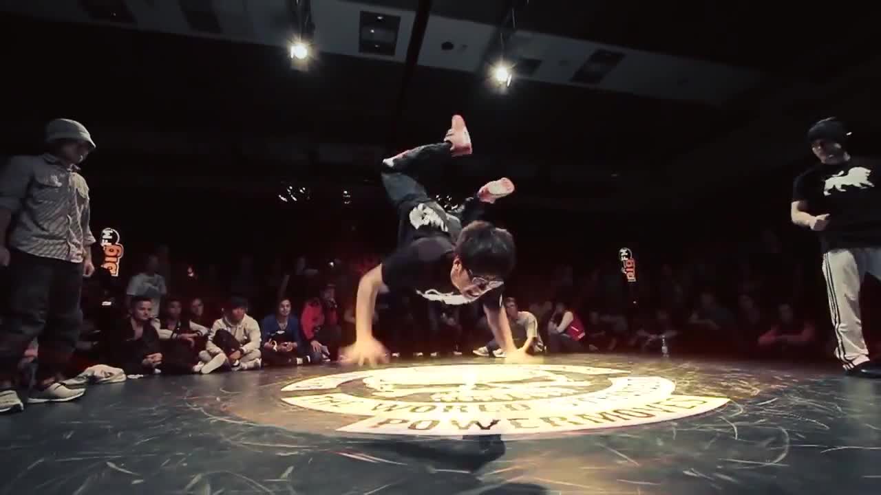 Epic Dance Battle ..
