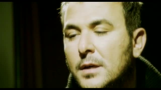 Страхотна ~ Сто Пъти На Парченца..!! - превод - Ekato Fores Kommatia - Antonis Remos