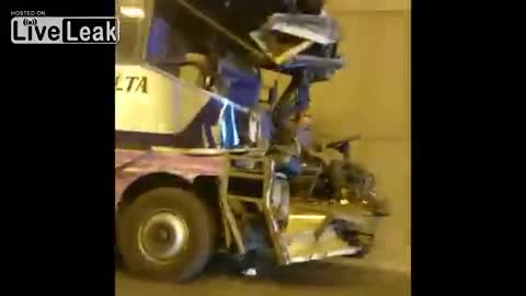 Този автобус е виждал и по добри дни