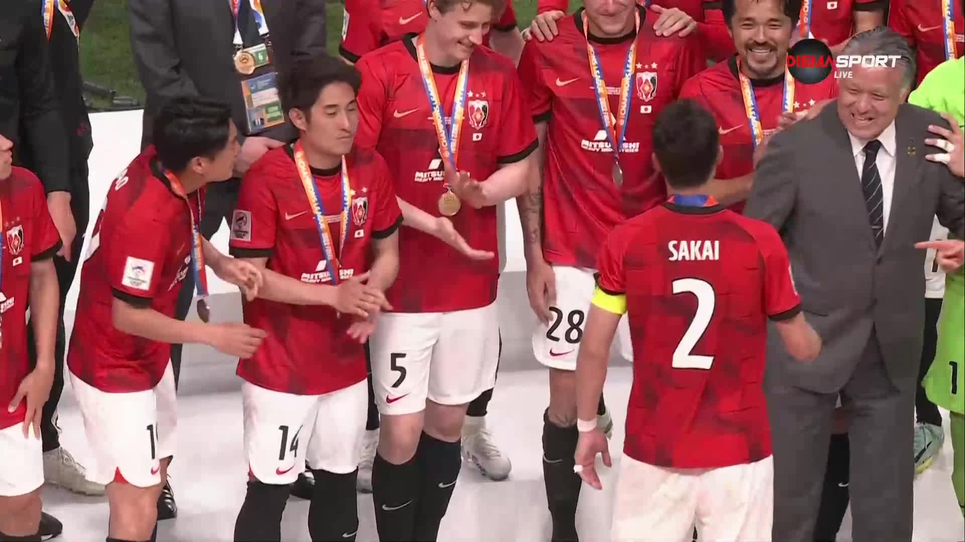 Урава Ред Даймъндс - Ал-Хилал 1:0 /репортаж + награждаване/