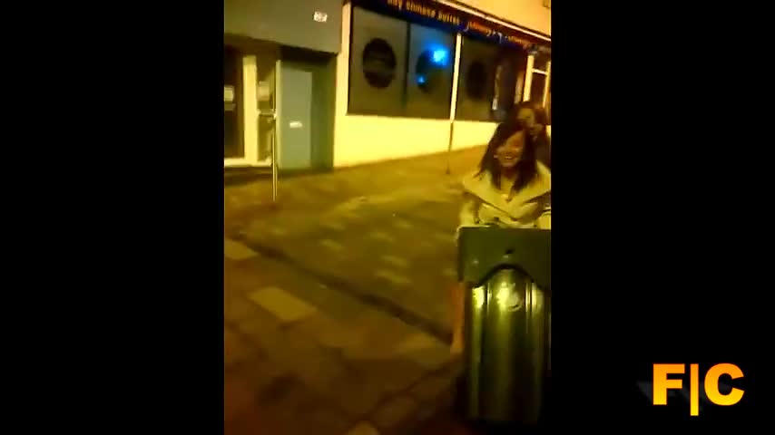 Смешни и глупави провали на жени!!!