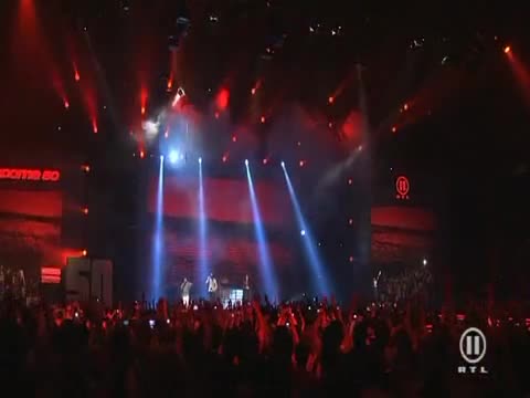 Black Eyed Peas - Boom Boom Pow (live)