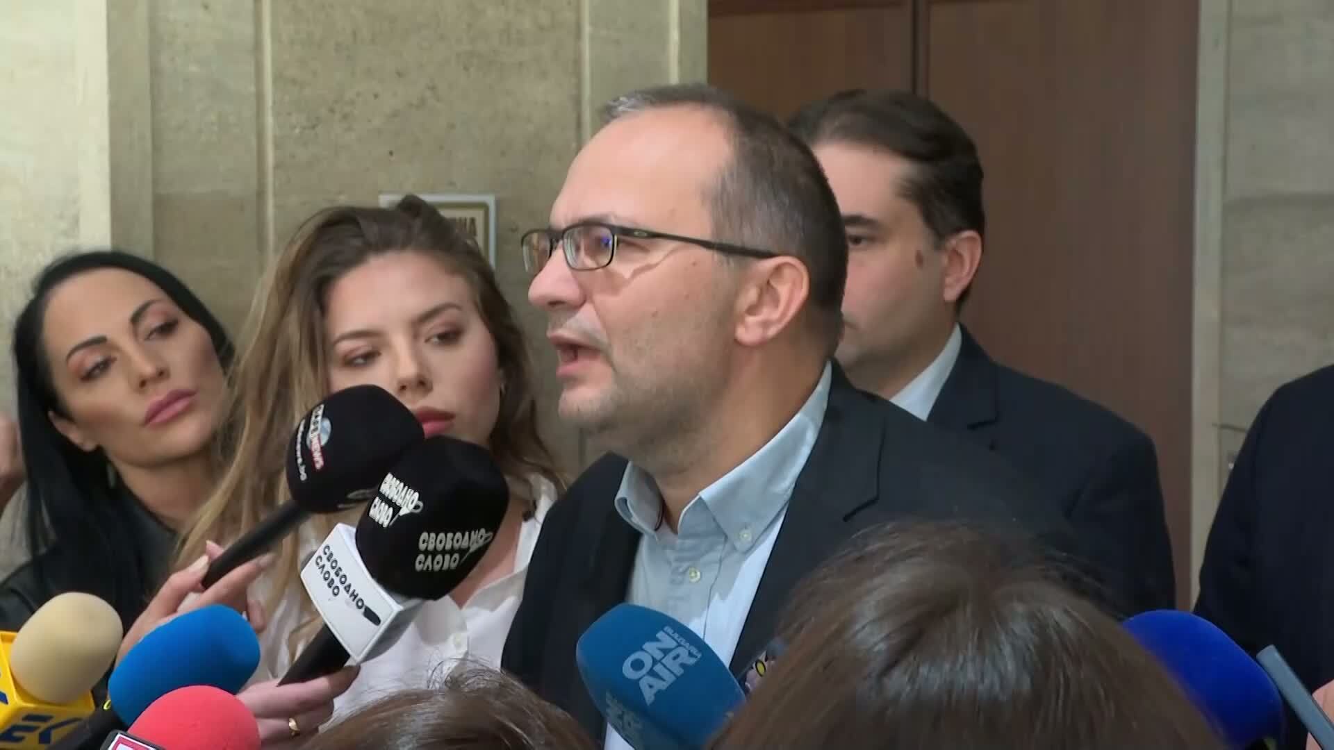 Мартин Димитров: Бюджетът е началото на румънския сценарий