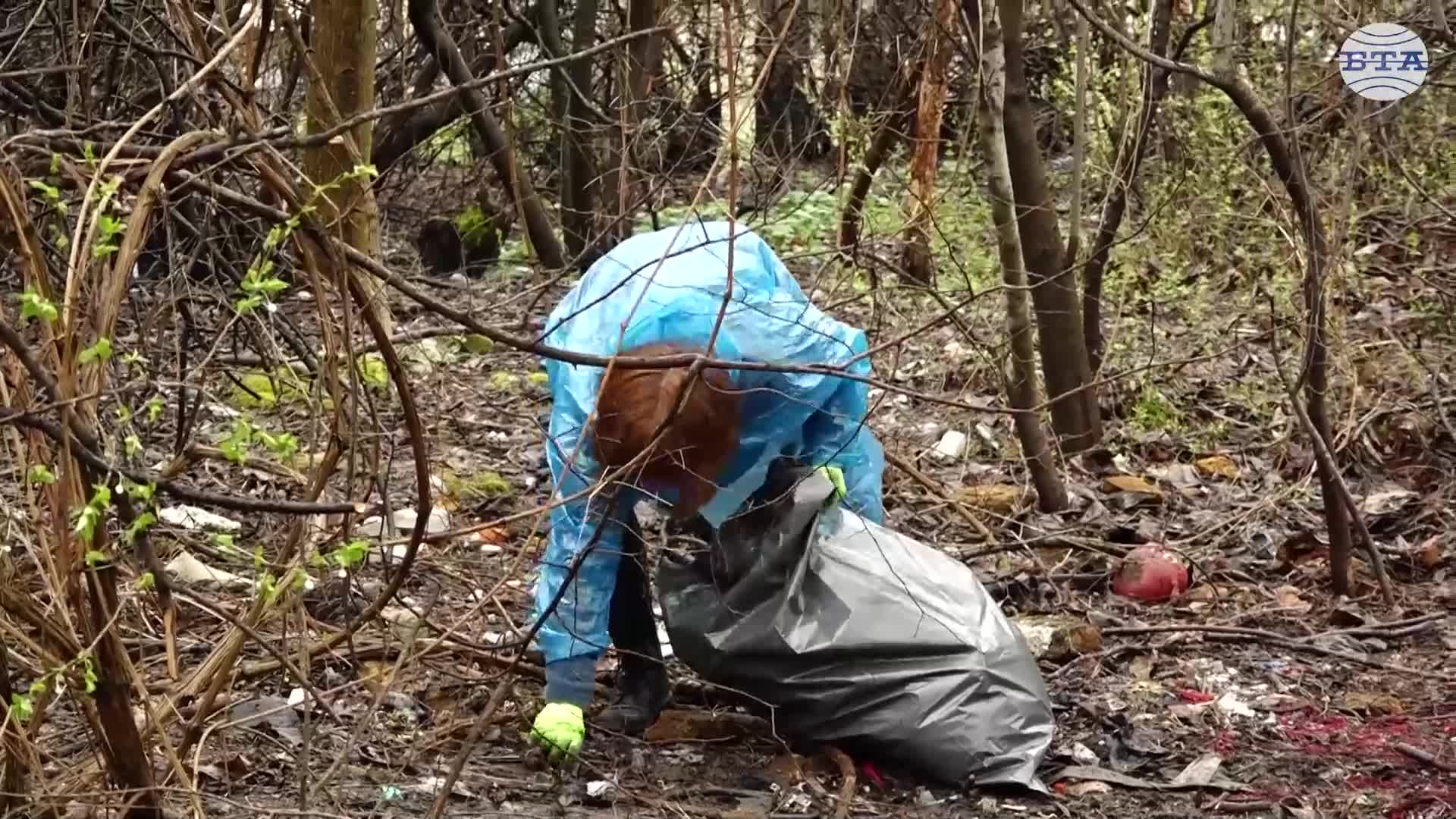 С 50 тона отпадъци от „Люлин“ започна пролетното почистване на София
