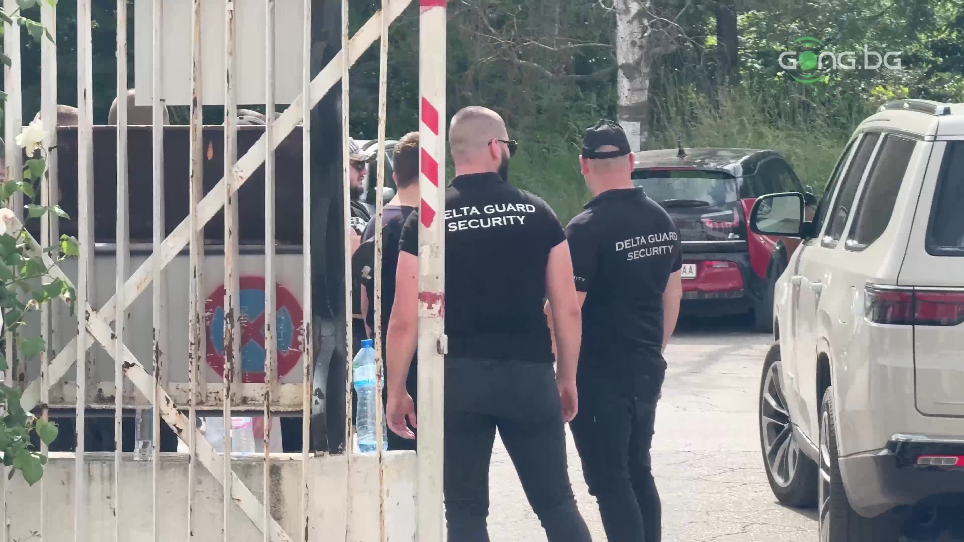 Феновете на Славия с нова атака към Венци Стефанов