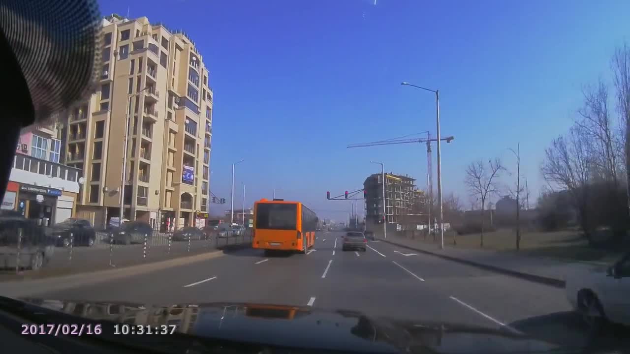 Нарушител на пътя