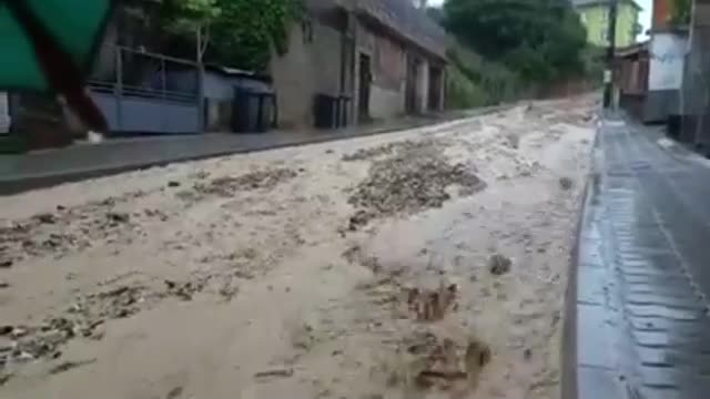 "Моята новина": Наводнението в Трявна