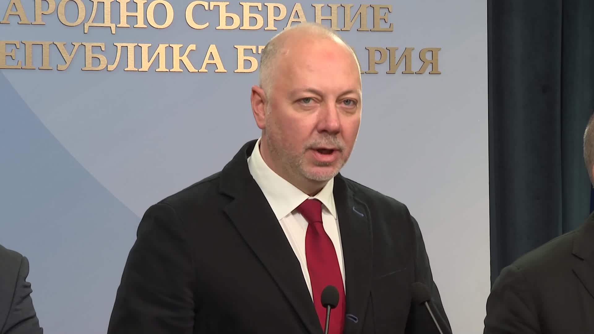 Желязков за Бюджет 2025: Няма да променяме данъчно-осигурителната тежест