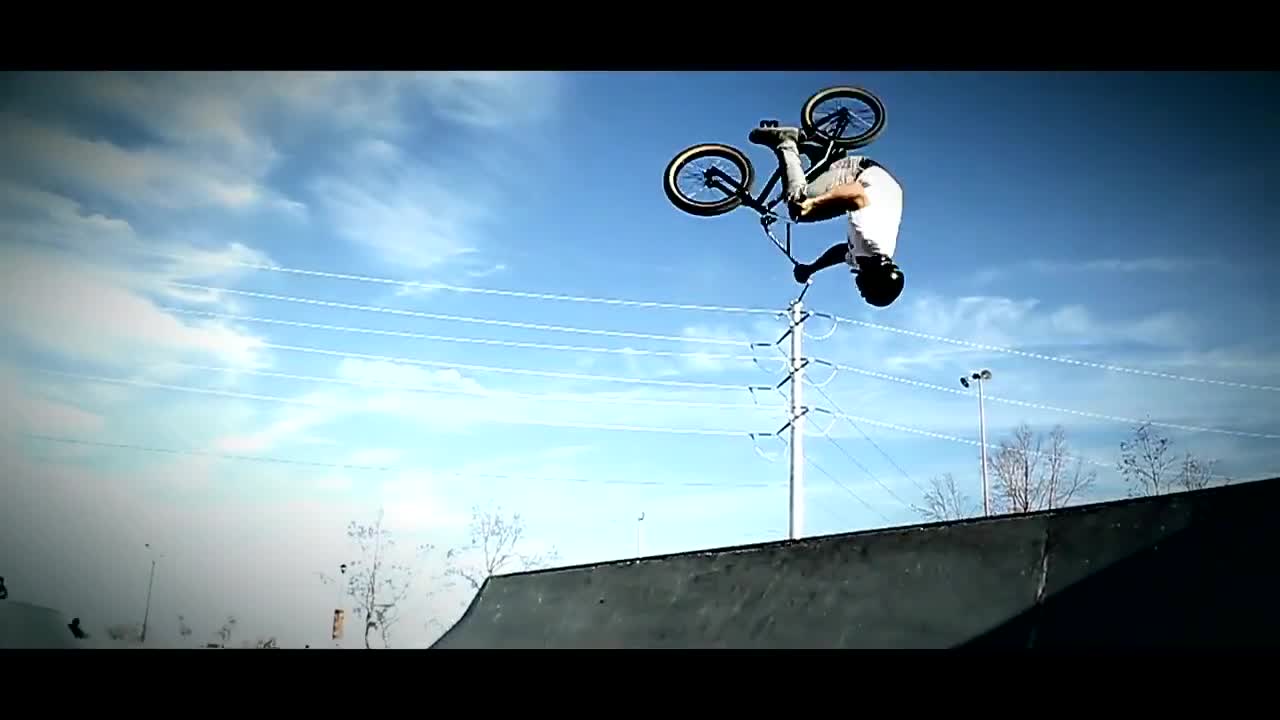 Великолепни трикове с Bmx