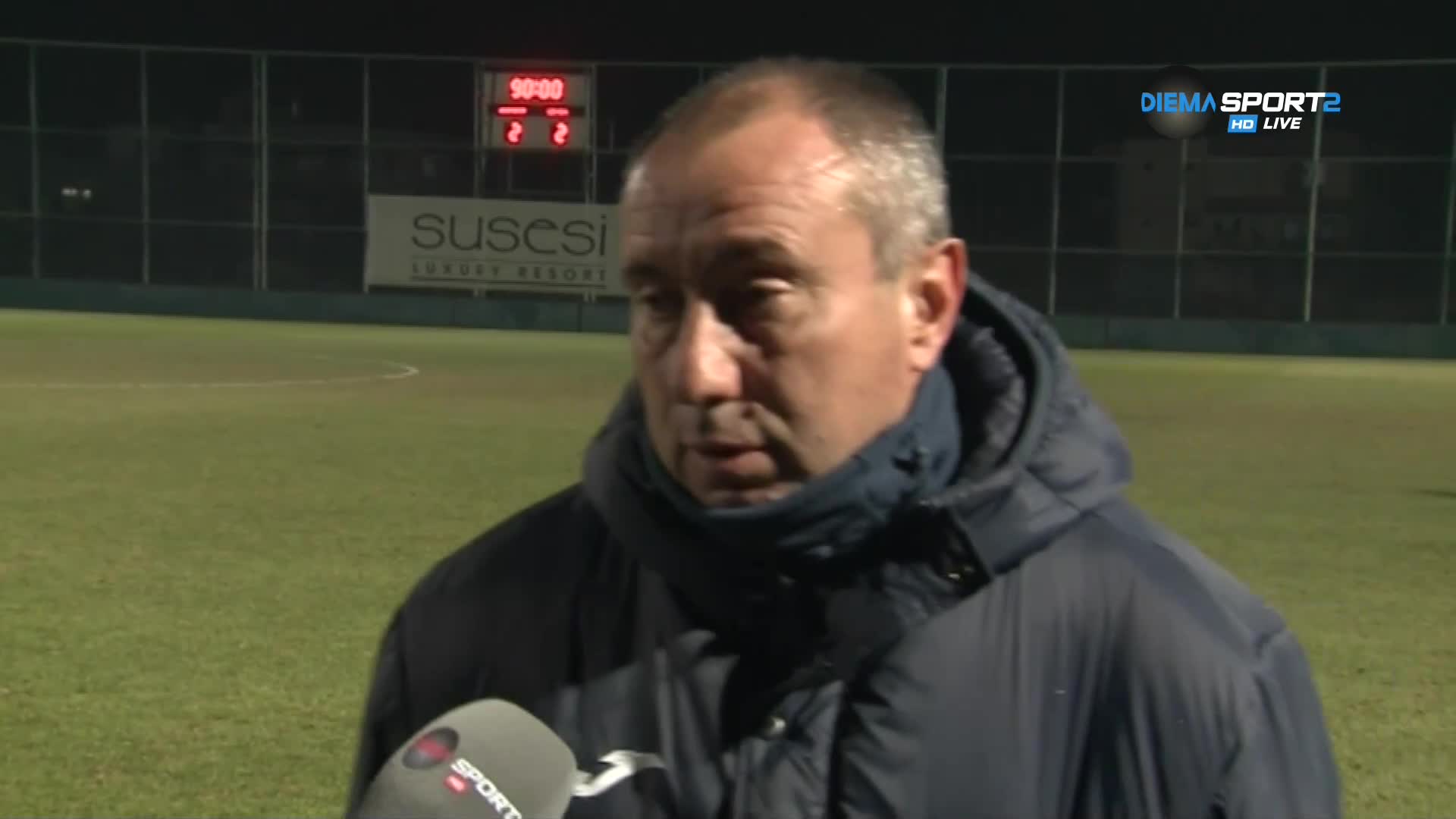 Стоилов: Видях доста позитиви в мача със словенците