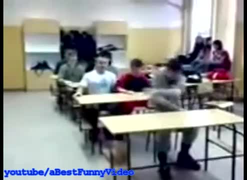Автобус в класната стая 