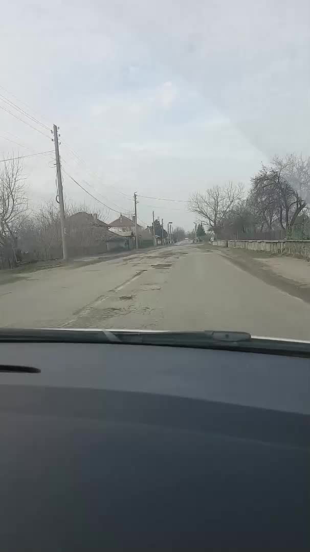 Дупките по улиците на с. Обручище, Гълъбово