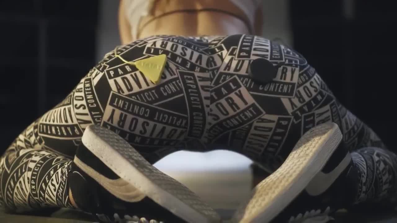 Жива музика и яко twerkt !!