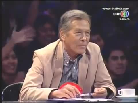 Жена пее с мъжки и женски глас едновременно-тайланд търси талант