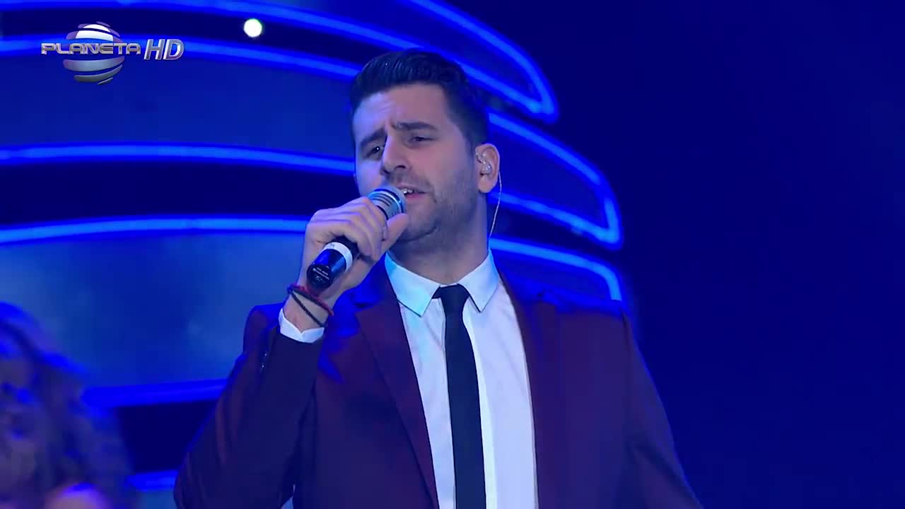 Dayana I Romanos Kolytos Schupi Se 13 Godini Televizia Planeta 2014 1