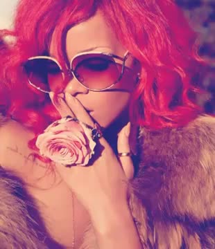 Песента, Която Завладя Света! Rihanna - S&m [ Full Song ]   Текст и Превод! 