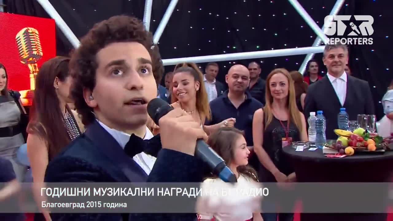 Много смях с Рафи и пуска нова песен