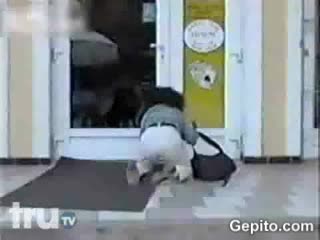 Пияна Жена Псува