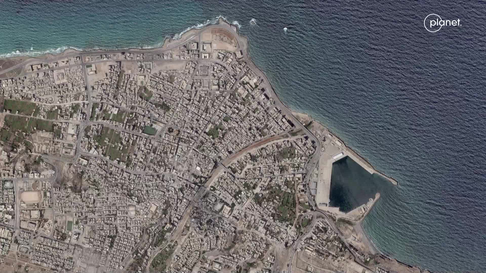 САТЕЛИТНИ ИЗОБРАЖЕНИЯ: Вижте щетите нанесени от бурята в Либия (ВИДЕО)
